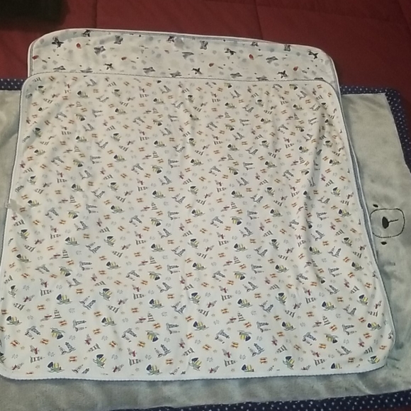 Bundle of 2 Kissy Kissy baby blankets - Picture 4 of 5